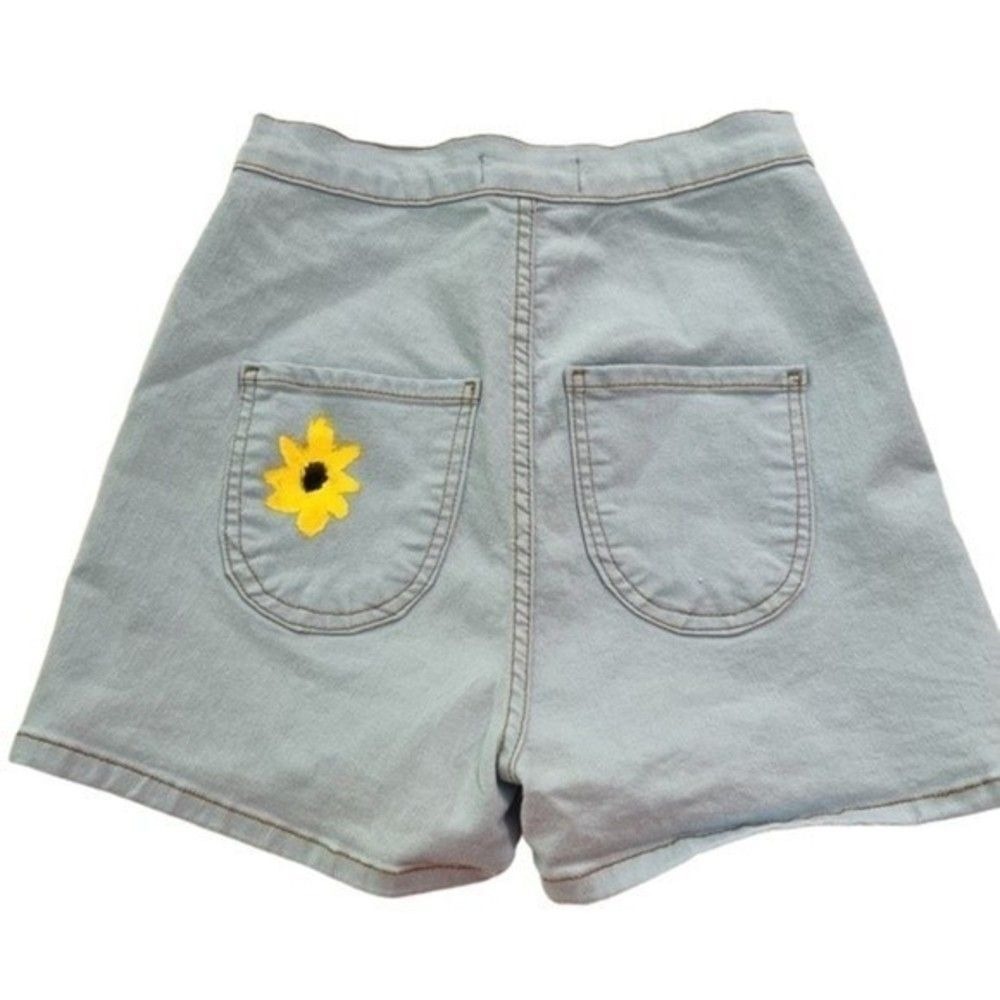 Aphrodite High Waisted Sunflower Denim Shorts Light Wash Blue Small